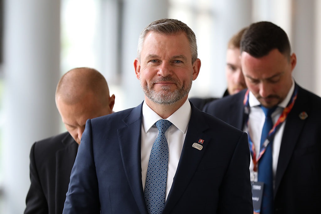 Президент Словаччини планує “змістовний” візит до України