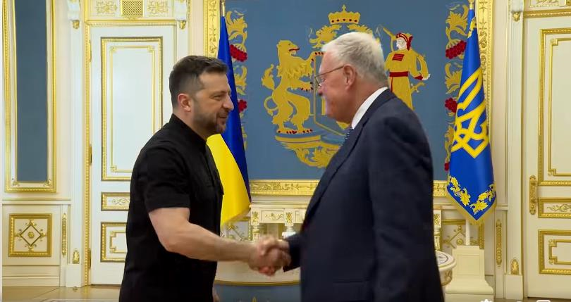 Зеленський з Келлогом обговорили тиск на РФ