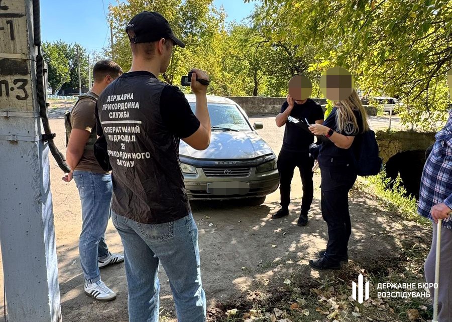 ДБР перекрило “тур” ухилянтів до Молдови