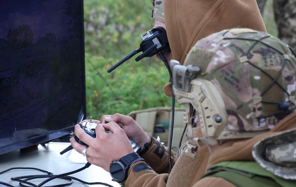 Дрони СБУ атакували нафтові об’єкти в Росії – ЗМІ