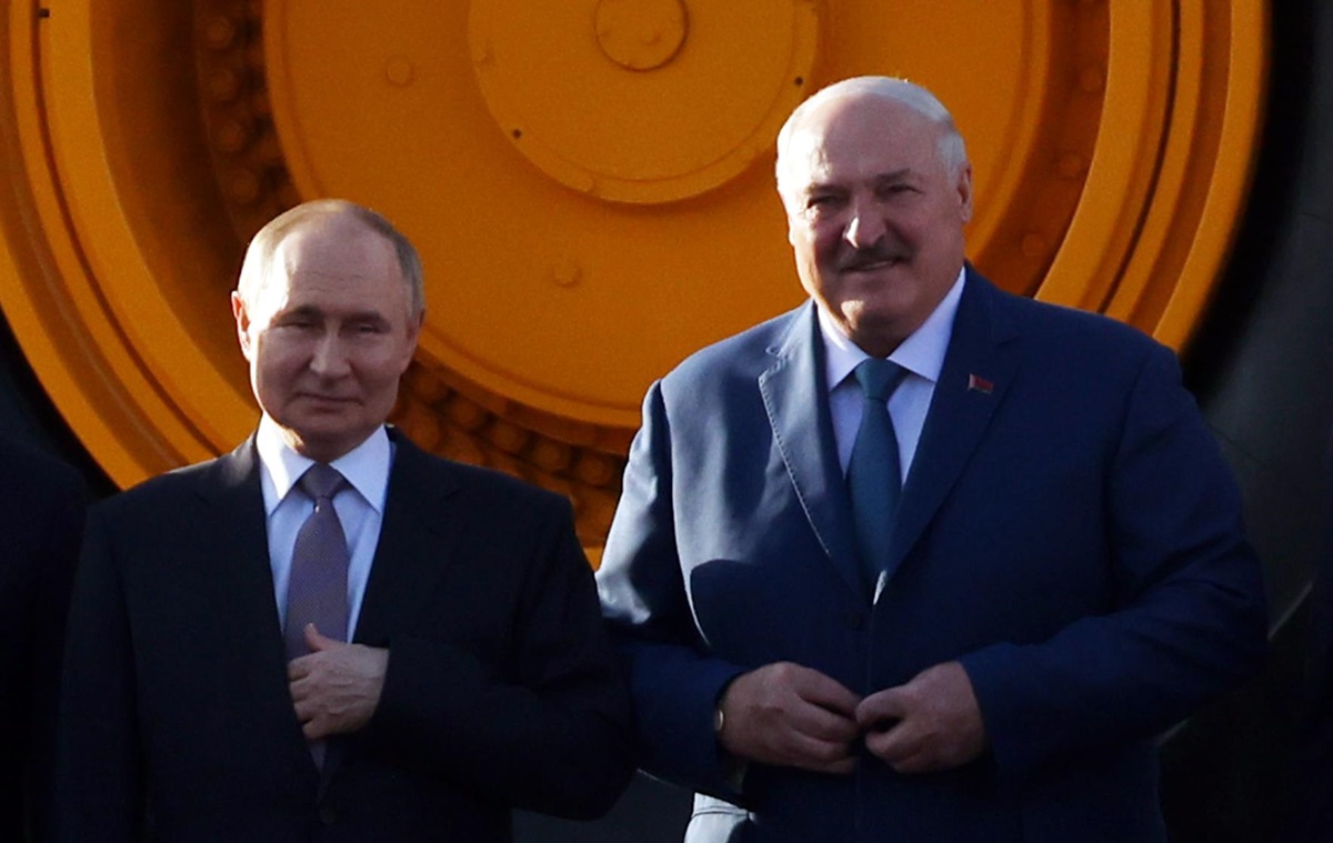 Лукашенко планує постачати електроенергію в окуповані РФ регіони України