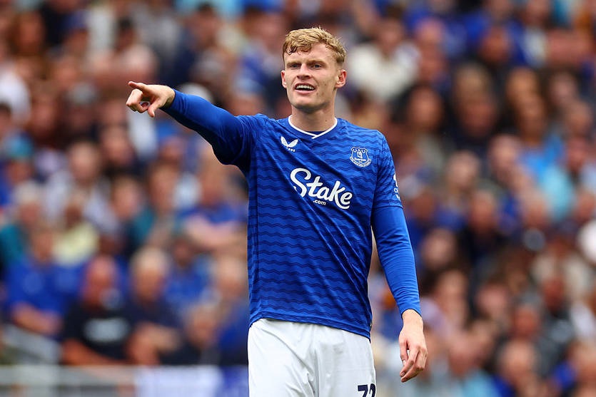 Новини спорту - Манчестер Юнайтед планує взимку підписати захисника Евертона