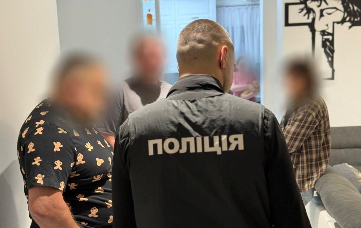 Новини України - На Прикарпатті затримали на хабарі депутата, що працює в ТЦК