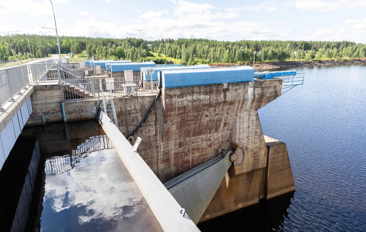 Над електростанцією у Фінляндії помітили безпілотник