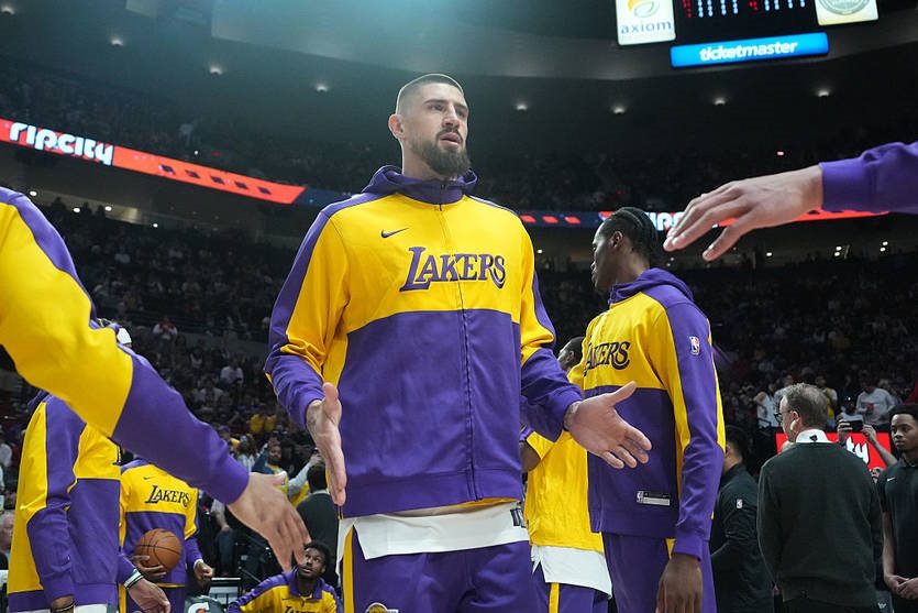 Нікс збираються протестувати Леня на передсезонному зборі