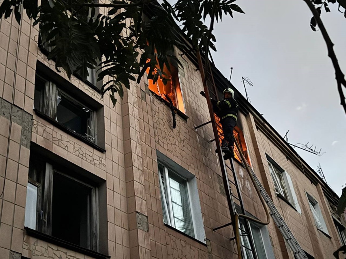 Обстріл Полтавщини: БпЛА влучили у житлові будинки