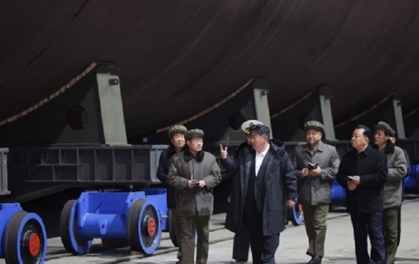 РФ могла відправити КНДР ядерний реактор для підводного човна – ЗМІ