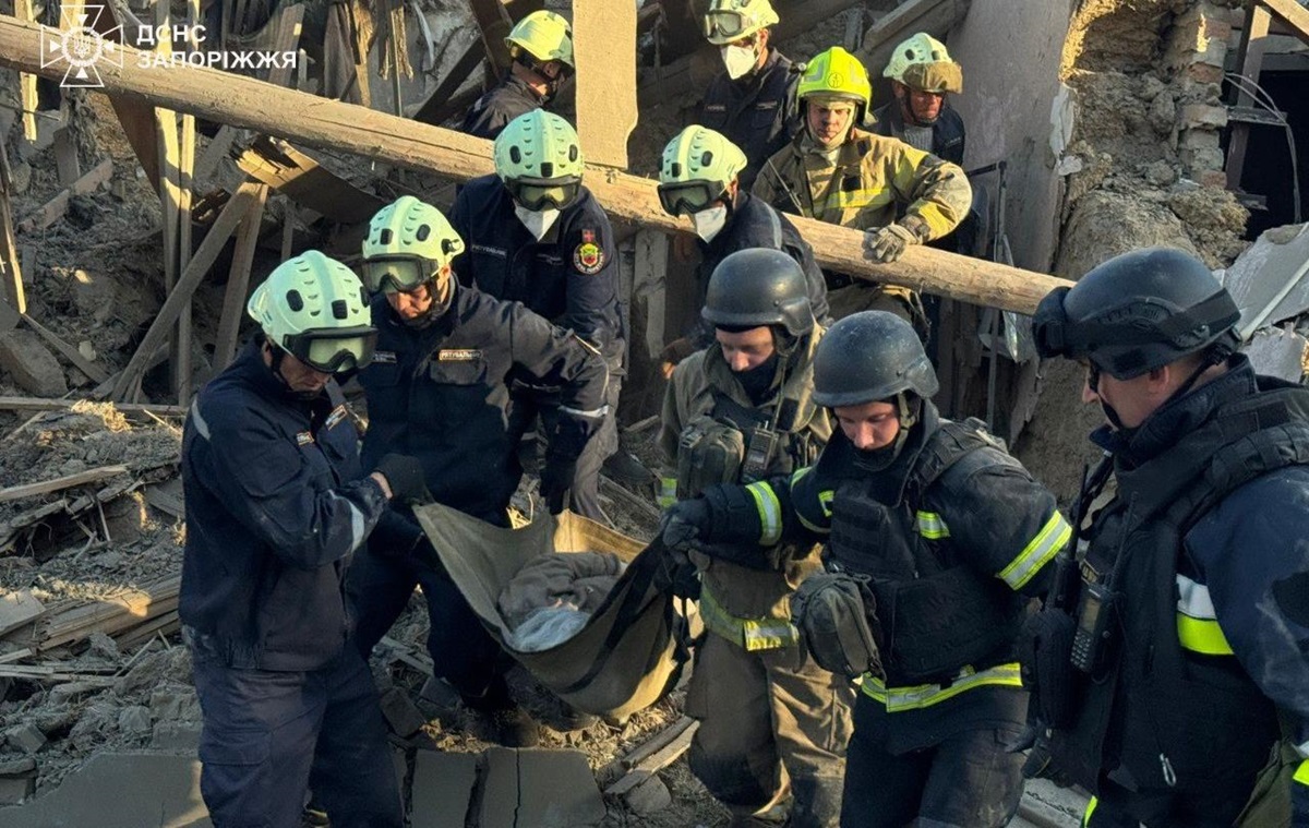 Росія супроводжує вбивствами ГА ООН – Зеленський