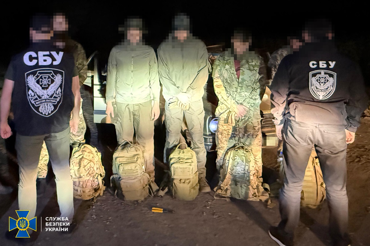 Новини України - Сім нових схем для ухилянтів: затримано 10 ділків