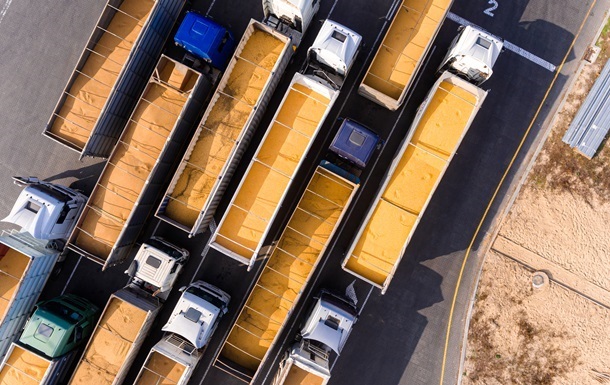 Україна експортувала понад п’ять мільйонів тонн зернових