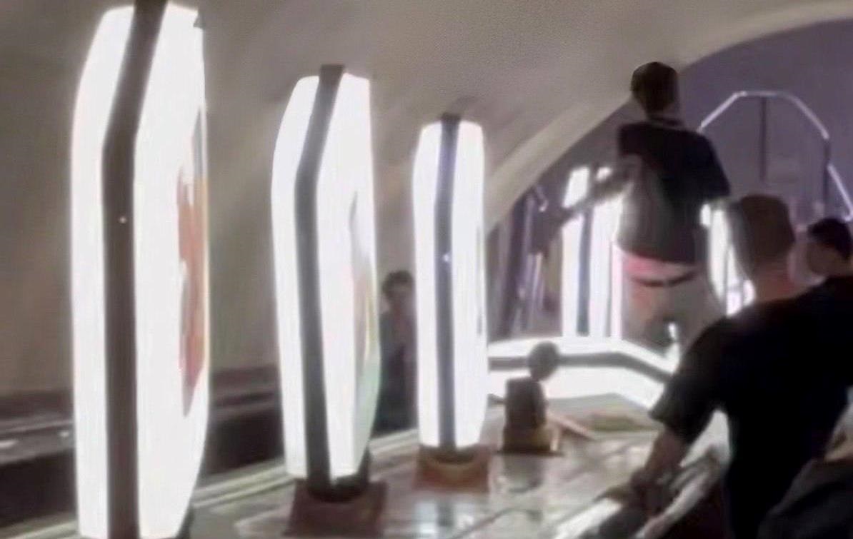 В Києві юнака затримали за “паркур” і пошкодження майна в метро