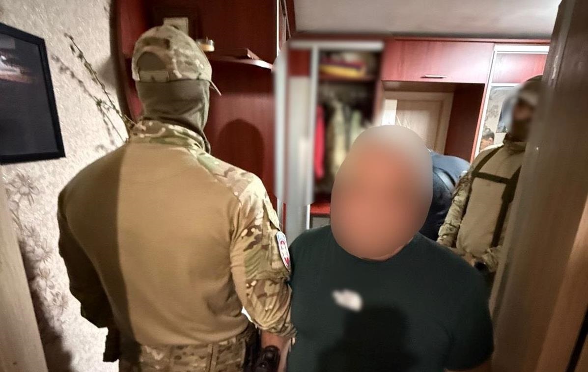 Вбивство біля сміттєвого контейнера на Київщині: затримано підозрюваного