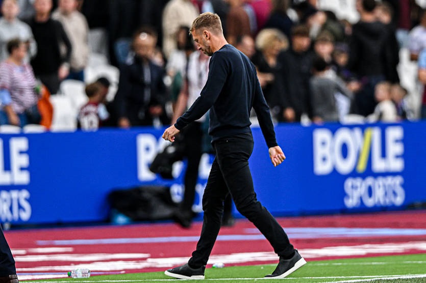 Вест Гем офіційно звільнив свого наставника