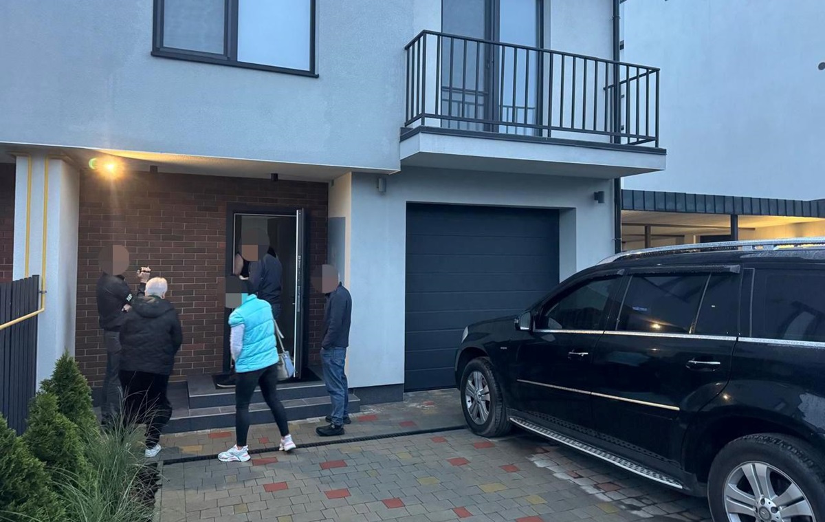 Викрито керівника ТЦК, що приховав майно на 6 млн гривень