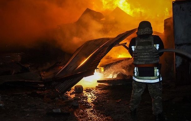 Запоріжжя під атакою: у місті пожежі