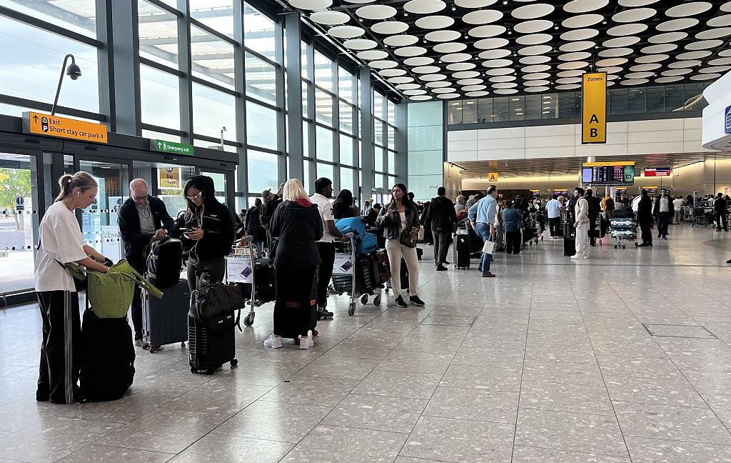 Збої в аеропортах Європи: підтверджена кібератака “третьої сторони”