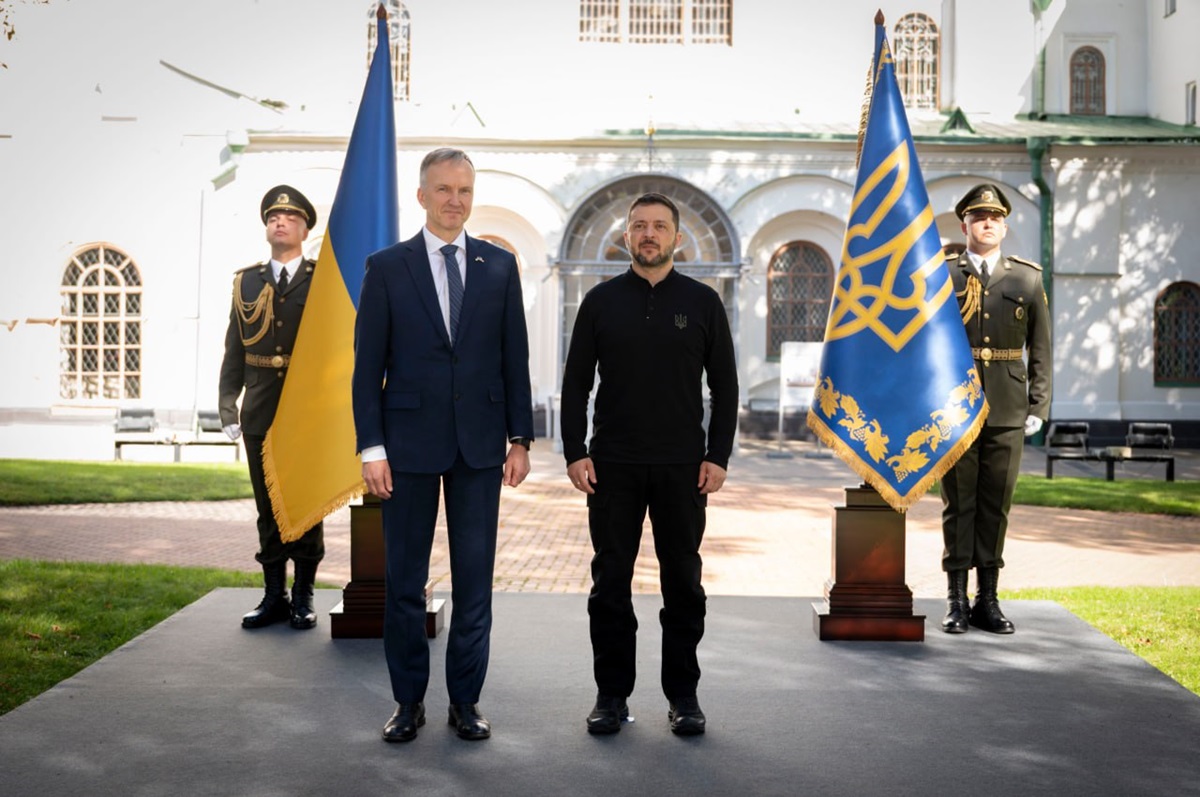 Зеленський прийняв вірчі грамоти від послів Кіпру, Латвії та Пакистану