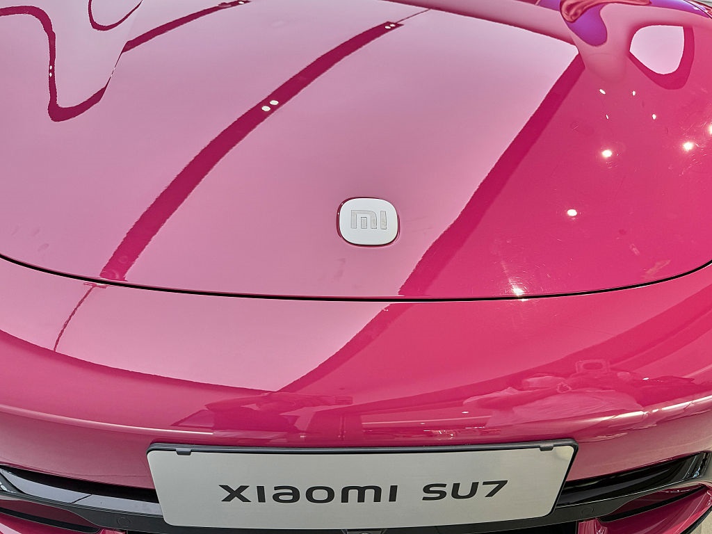 Акції Xiaomi обвалилися після смертельної ДТП у Китаї