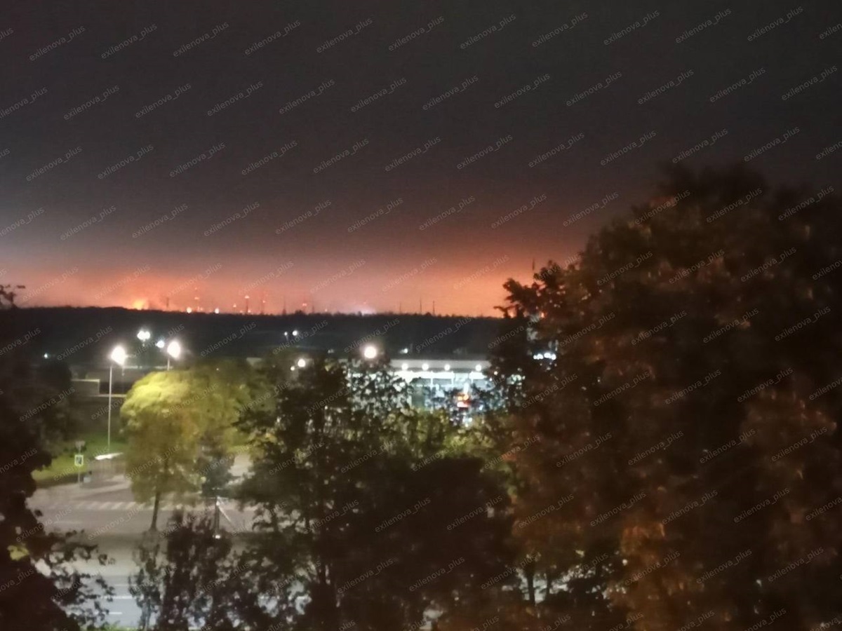 Новини світу - Дрони атакували великий НПЗ біля Петербурга