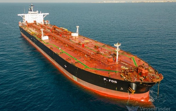 Капітана тіньового танкера РФ судитимуть у Франції