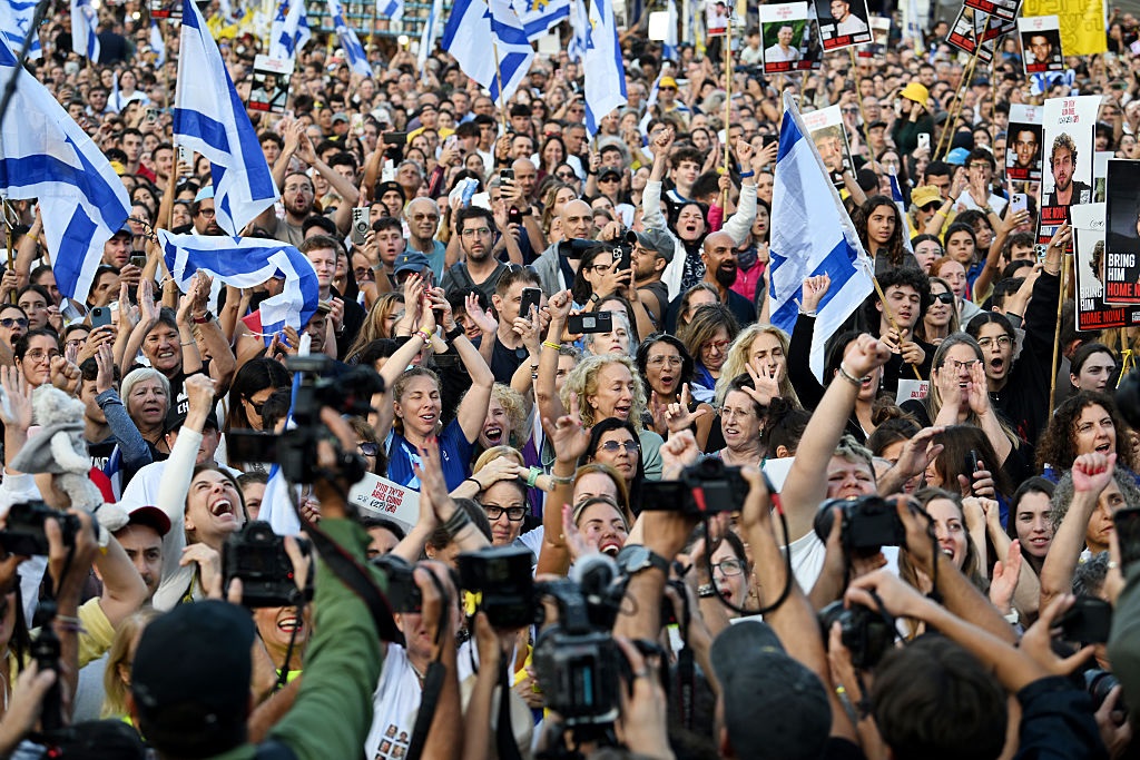 ХАМАС звільнив перших сімох із 20 заручників