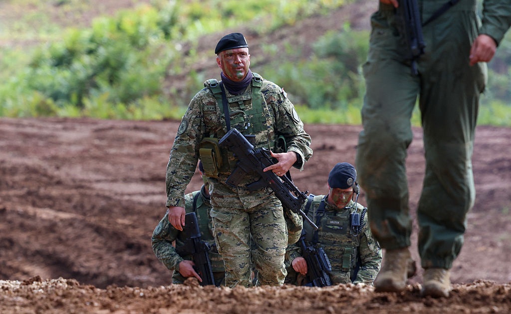 Хорватія повертає обов’язкову військову службу