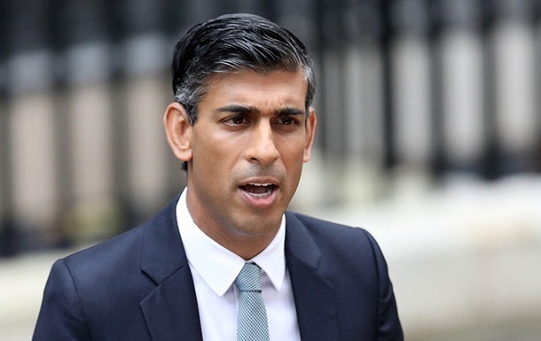 Колишній прем’єр Британії Сунак пішов на роботу у Microsoft