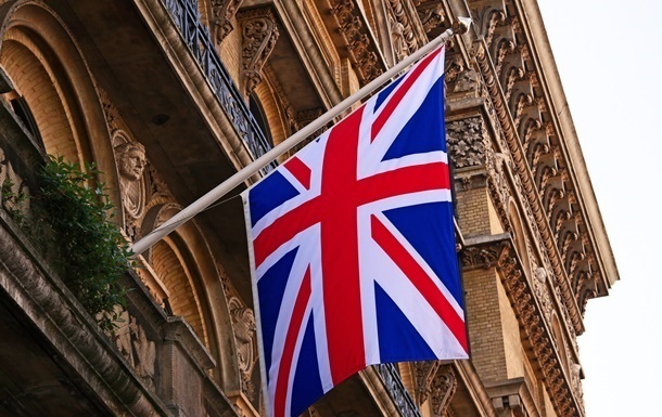 Контррозвідка Британії попередила про активізацію шпигунів з РФ та Китаю