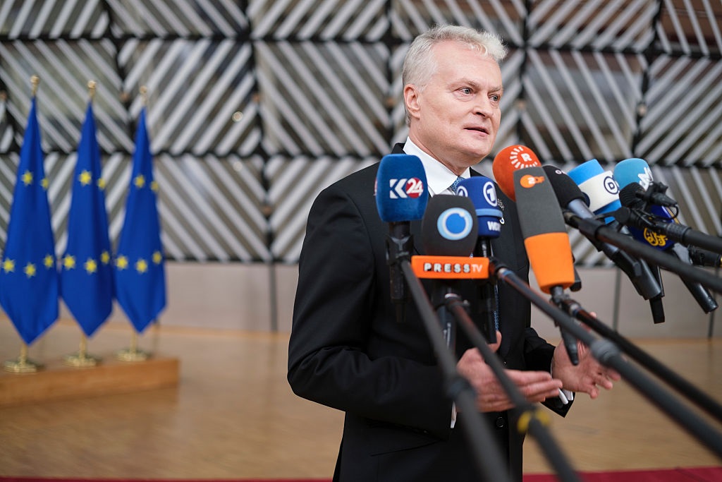 Литва розгляне обмеження транзиту до Калінінграда