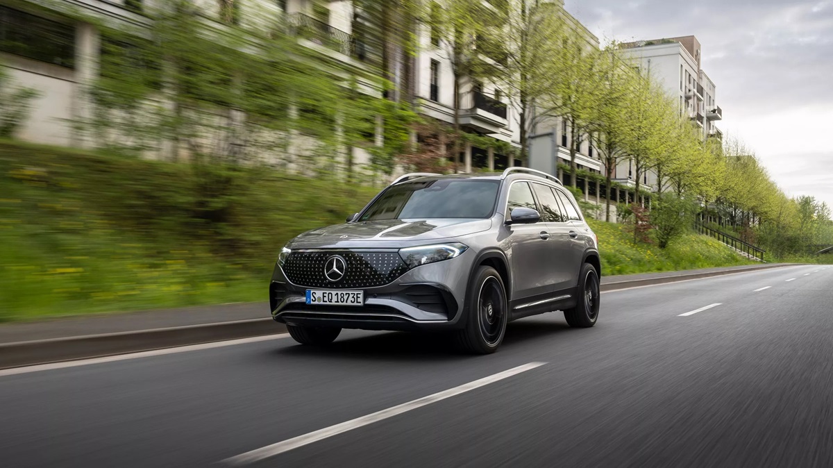 Mercedes знімає з виробництва свій найдоступніший електрокар