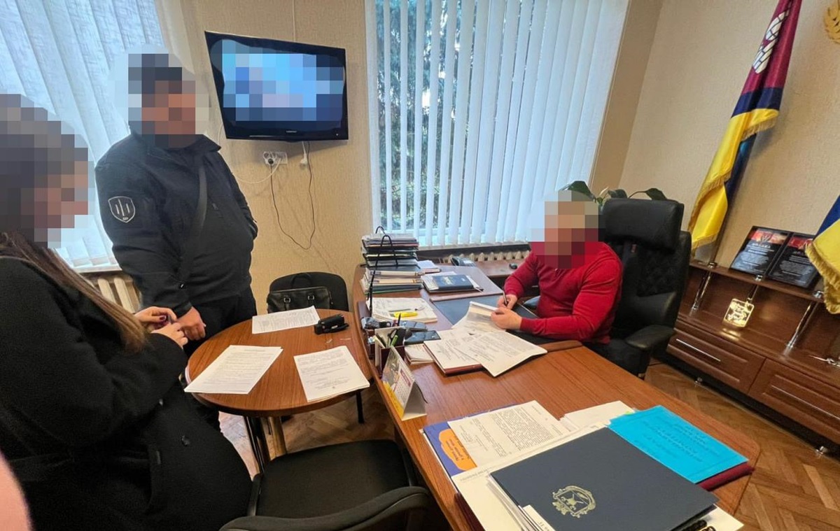 Міського голову Первомайська викрили на неправдивому декларуванні