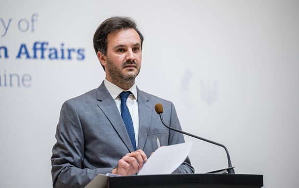 МЗС відреагувало на заяву Путіна про “коридор” для ЗМІ на фронті