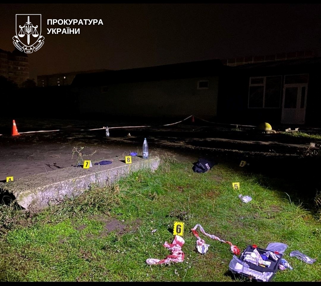 На рівненщині чоловік вдарив ножем поліціянта під час затримання