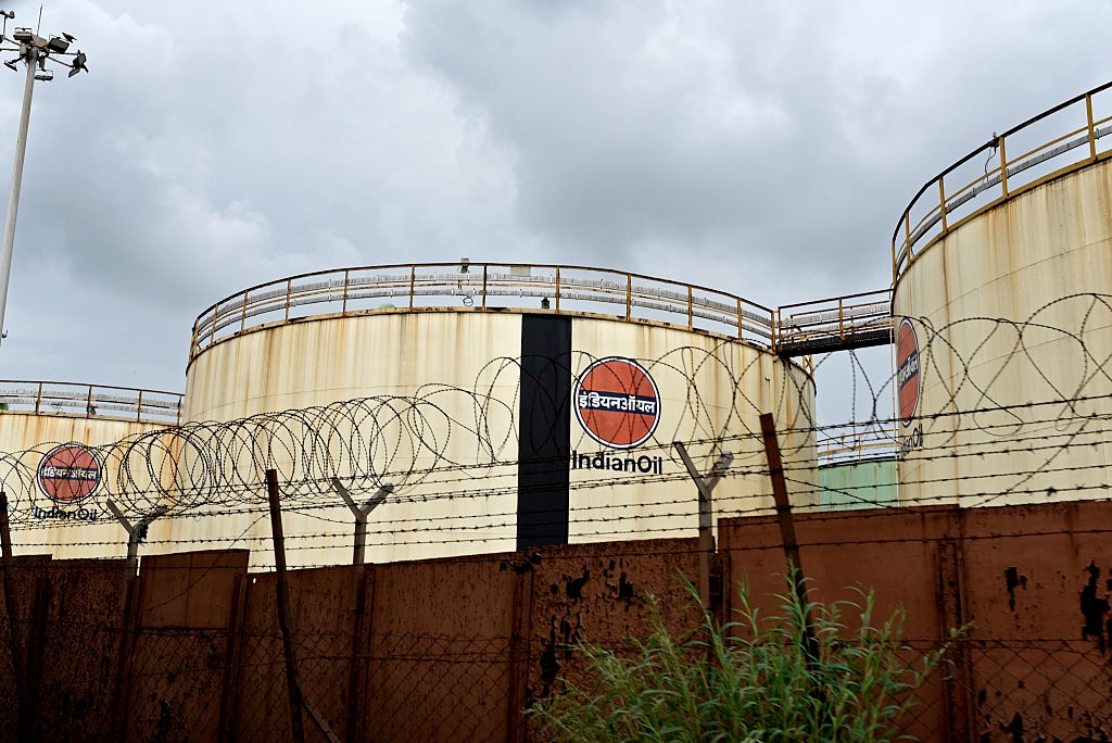 НПЗ Індії призупинили нові замовлення на російську нафту – ЗМІ