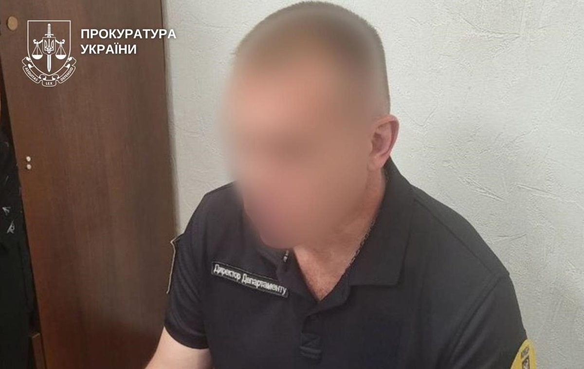 Новини Києва - Посадовця КМДА відсторонили через переплату 11 млн за рятувальні авто