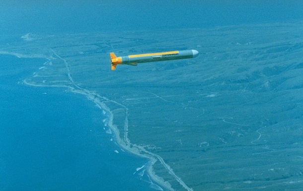 Потрібне політичне рішення США щодо зброї – ОП