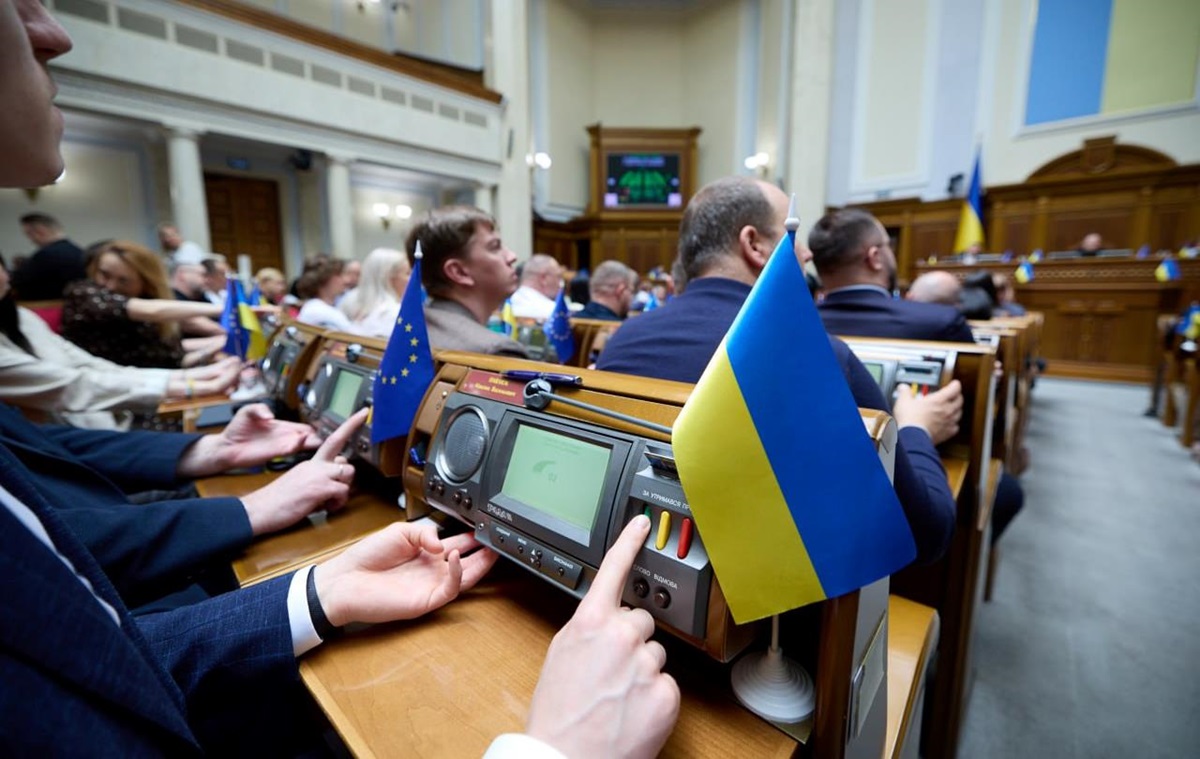 Рада підтвердила неможливість місцевих виборів