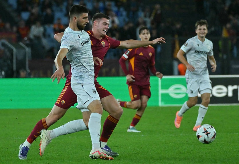 Рома з Довбиком не впоралася з Вікторією