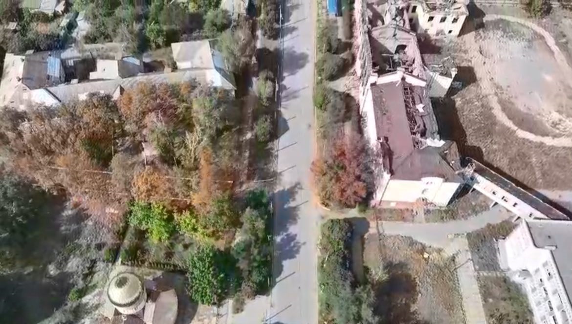 Новини України - Росіяни атакували дроном село на Харківщині: четверо поранених