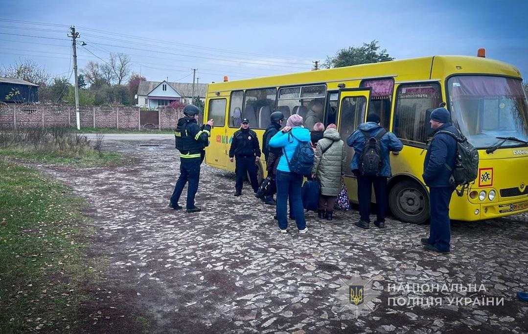Новини України - Росіяни пошкодили залізничний міст і колії на Сумщині