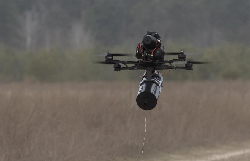 Росіяни вдарили дроном на оптоволокні по авто у Краматорську