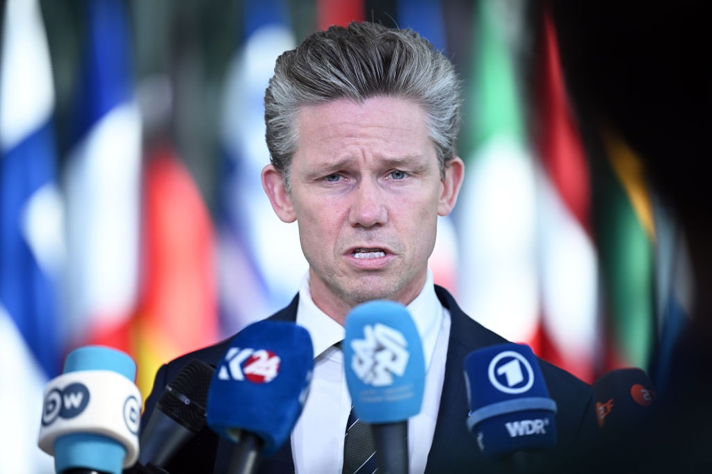 Новини світу - Швеція закликала Європу перейти "у режим війни"