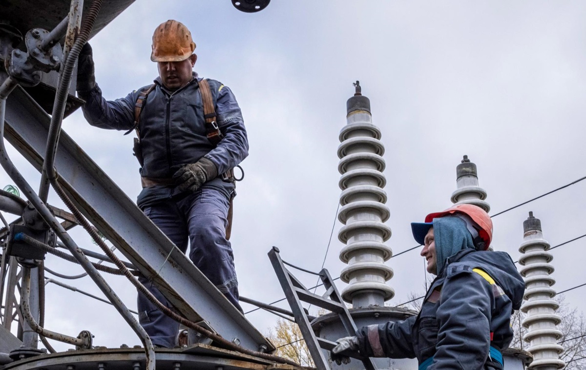 Стало відомо, де зранку діють аварійні відключення