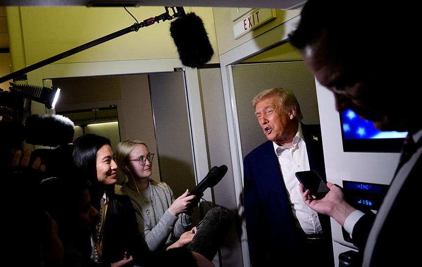 Трамп “відкритий до зустрічі” з Кім Чен Ином