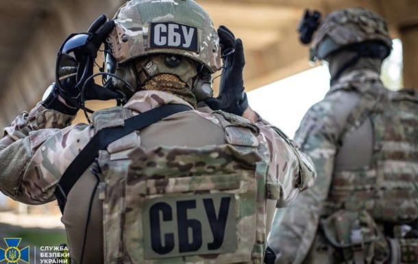 У НАБУ заявили про обшуки СБУ у одного із детективів