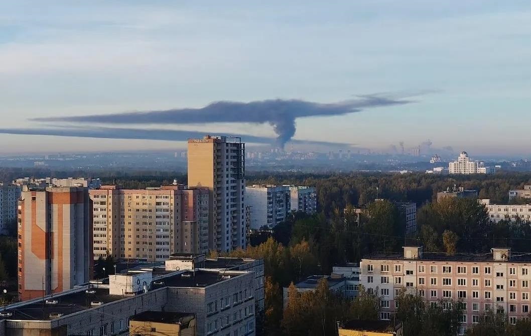 У російському Ярославлі спалахнула пожежа на НПЗ