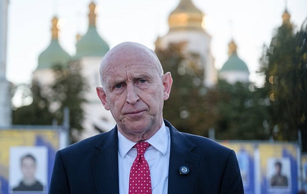 Україна отримає 100 тис. британських дронів до кінця року