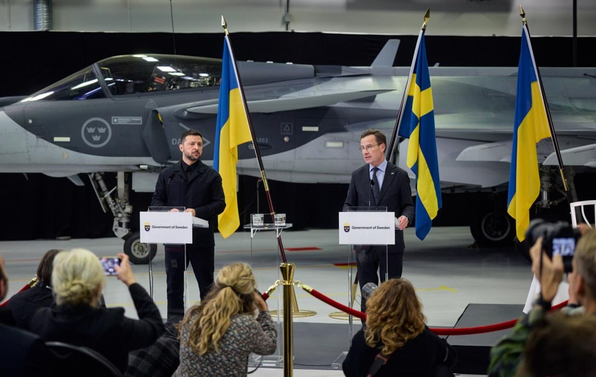 Україна придбає у Швеції до 150 винищувачів Gripen