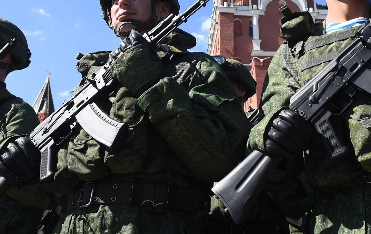 В Підмосков’ї строковик вбив контрактника і вкоротив собі віку – ЗМІ