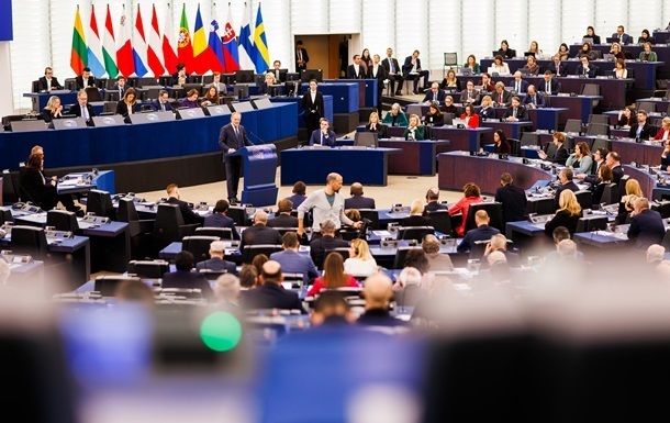 Європарламент спростив позбавлення безвізу країн